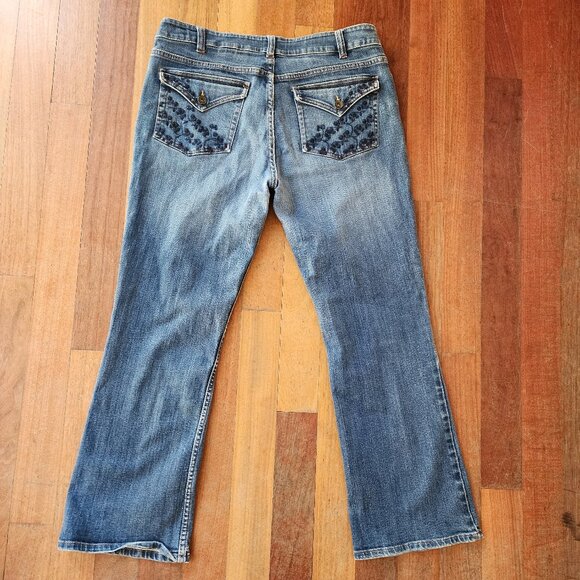Canyon River Blues Embroidered Flap-Over Pocket Boot Cut Jeans Size 14 - Picture 9 of 14